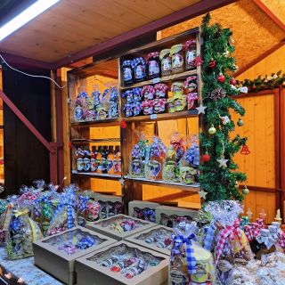 Dnes začínáme 🤗Olomouc, Dolní náměstí 🎄Vánoční trhy🎄přijďte za nama😍